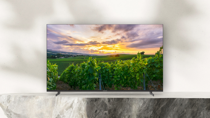 AMAZON: Smart TV QLED 4K da 55" con Dolby Vision e Android in FORTE SCONTO