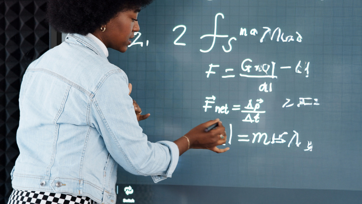 THOMSON bringt 4K-Touch-Smartboards mit Android