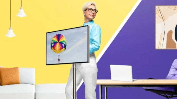 Totalement autonome et sur batterie, cet écran THOMSON en soldes fait beaucoup de bruit