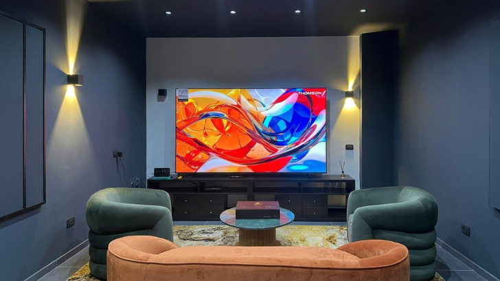 Nacon House riapre a Milano con THOMSON: gaming, creator e TV da 100” protagonisti