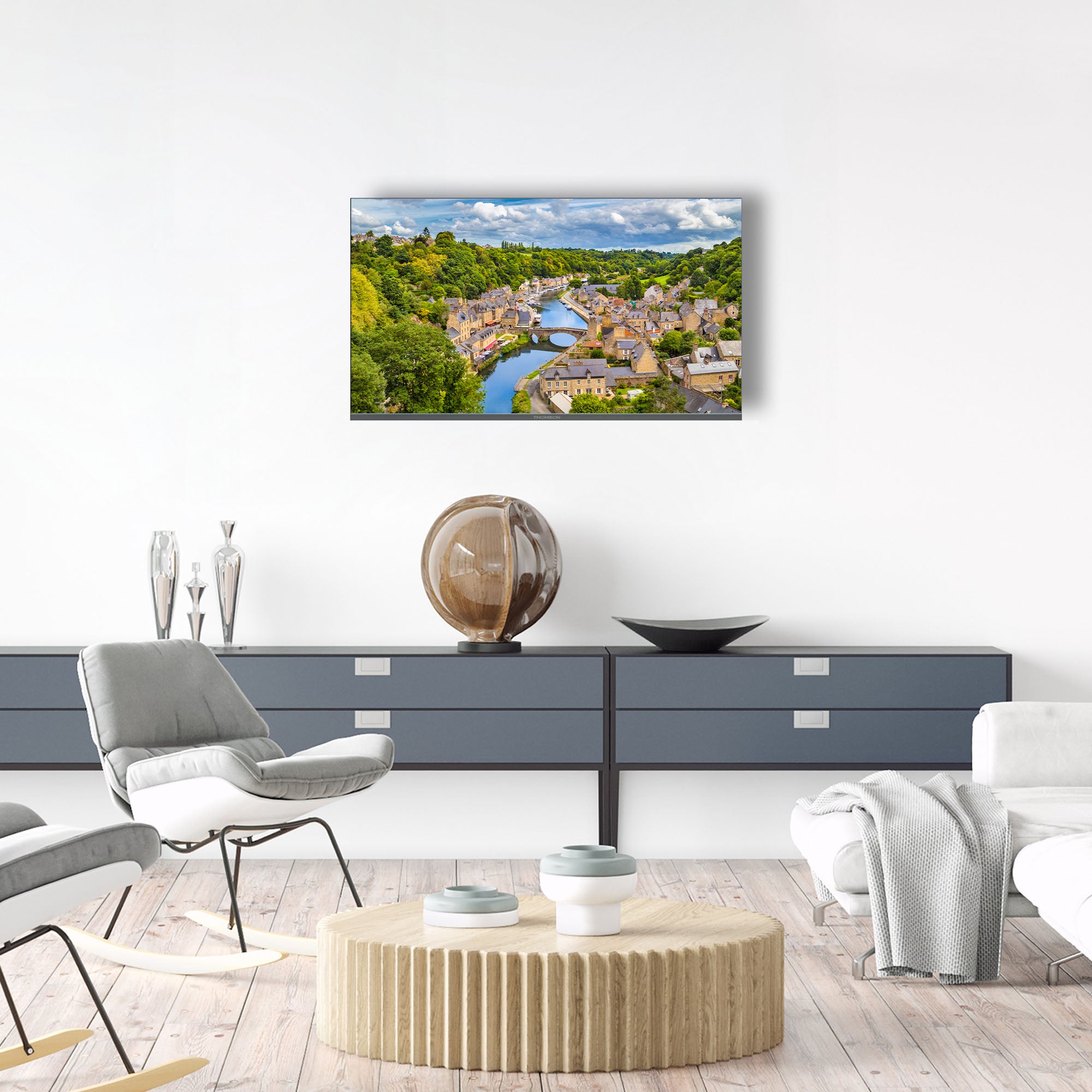 Google TV FHD QLED XS