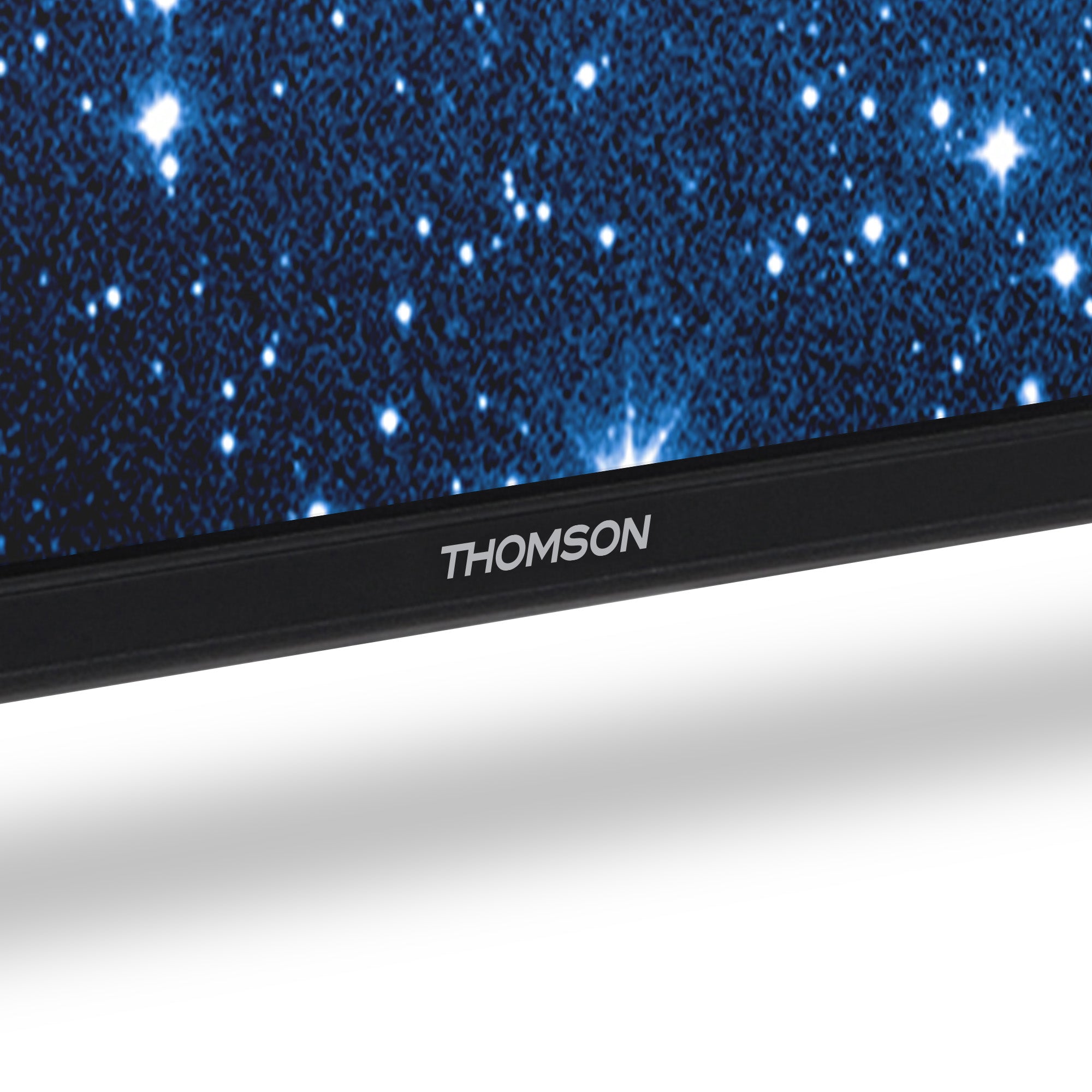 Close-up of a Thomson TV screen with a blue static pattern