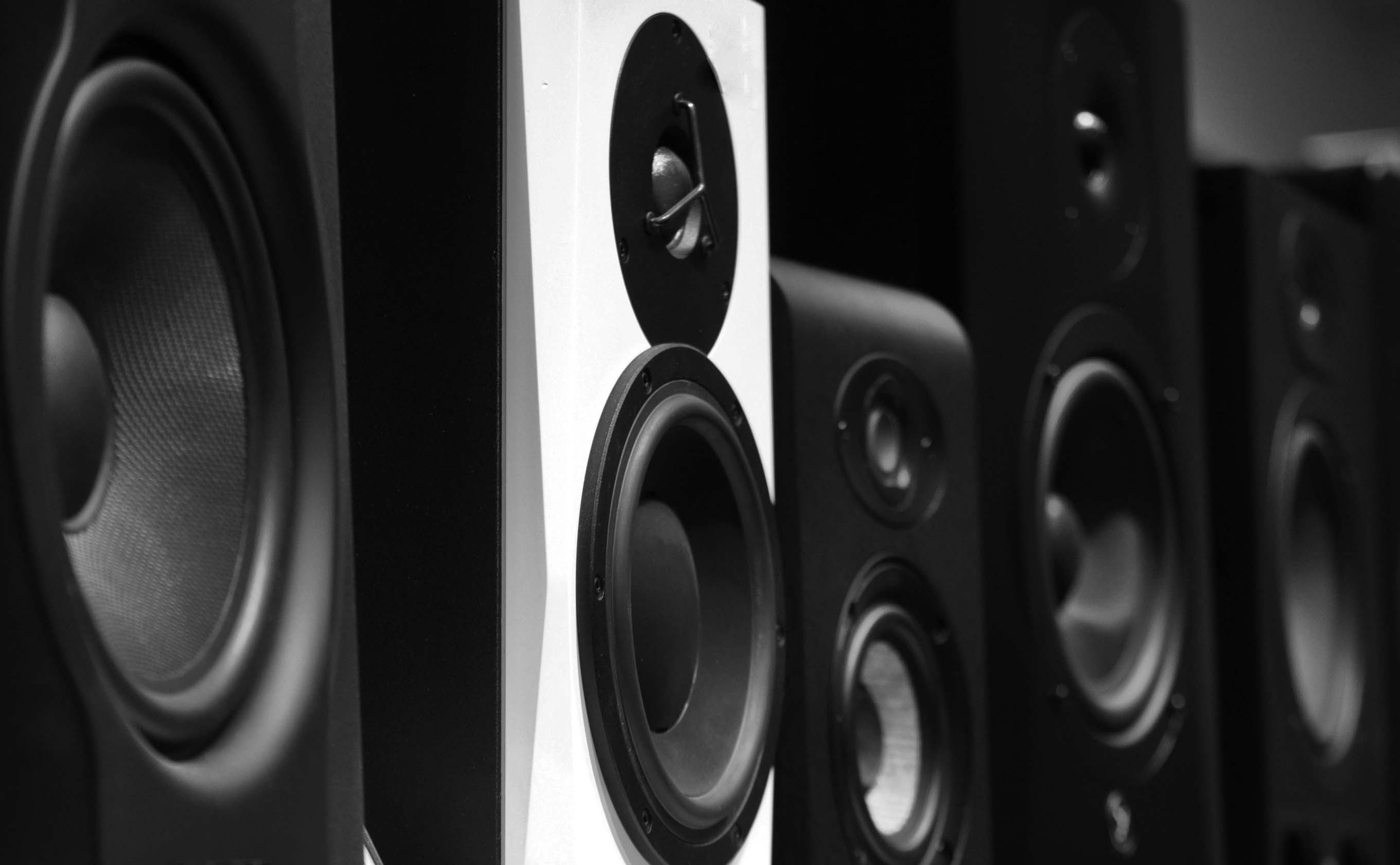 Good sound quality store speakers